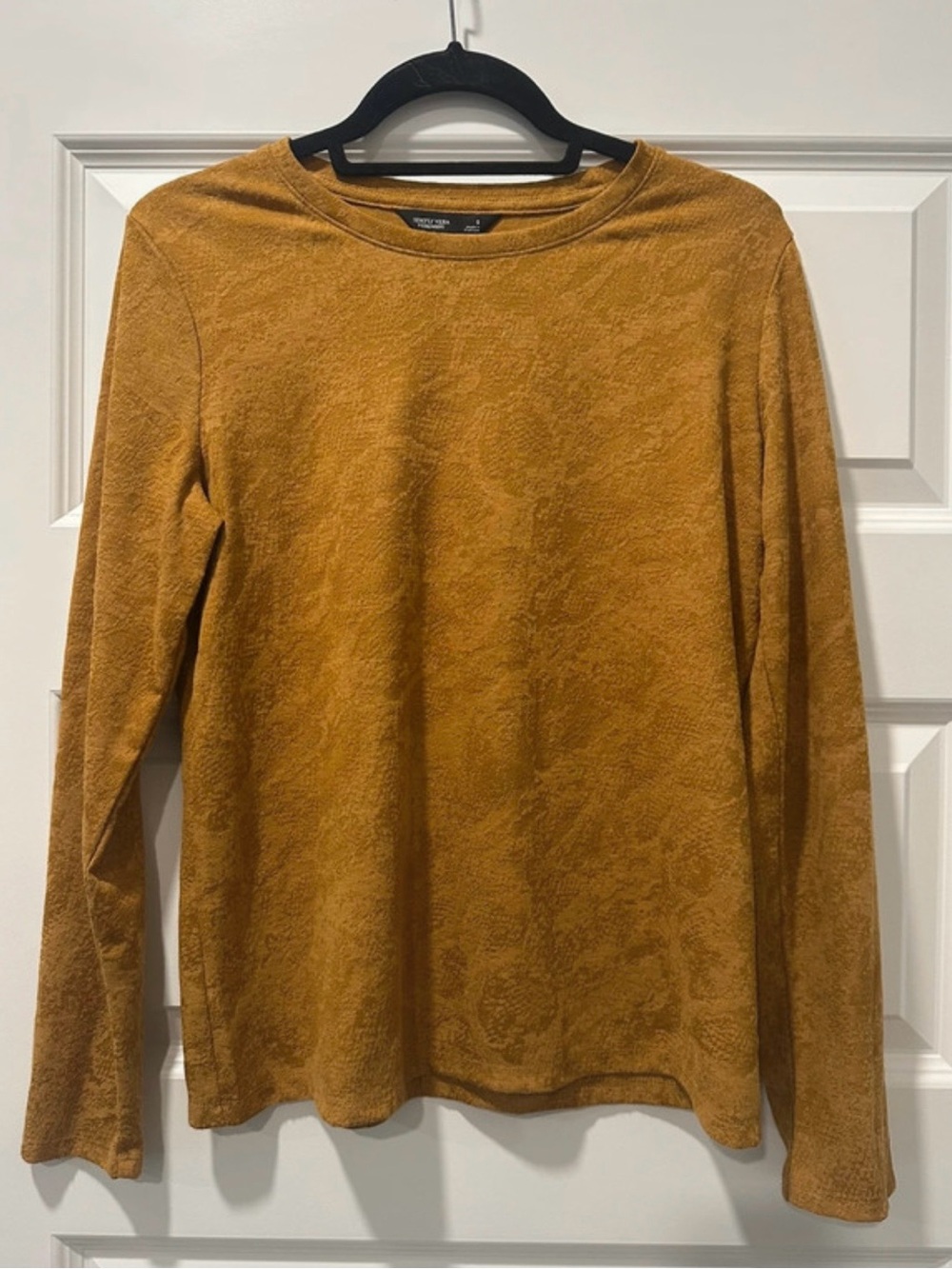 Simply Vera Vera Wang Mustard Textured Crewneck Sweater